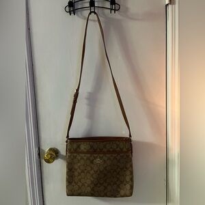 Coach Shoulder Bag